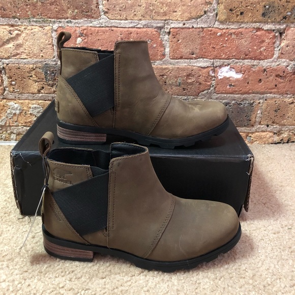 sorel emelie chelsea boot black